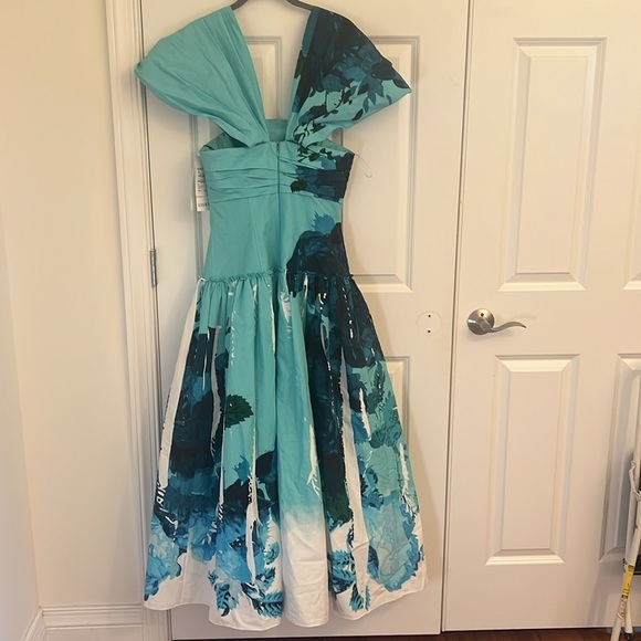 Erdem Off Shoulder Cocktail Dress Size 6 NWT 2024 Collection - Picture 11 of 17